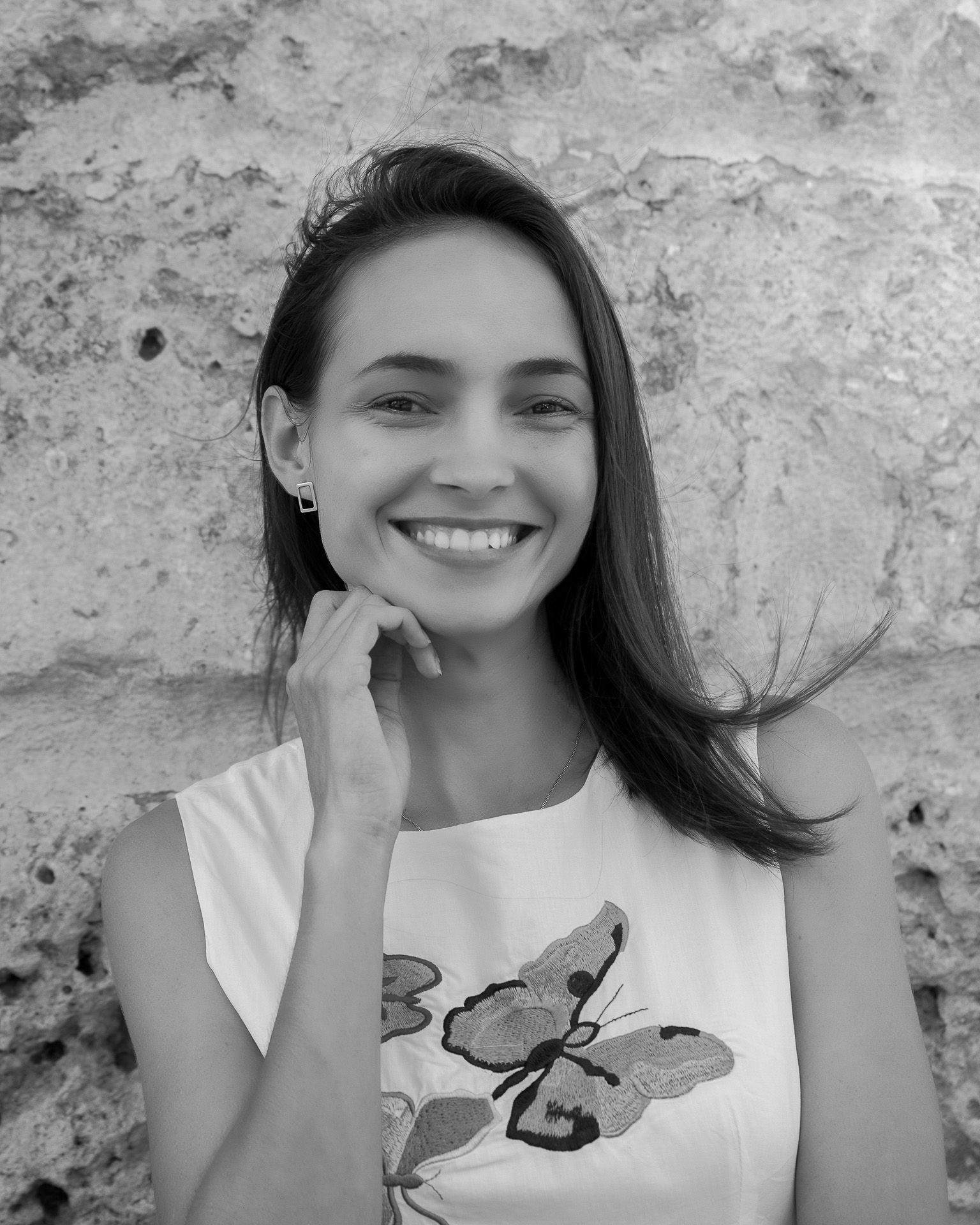 Laura - monomad - eng/esp
