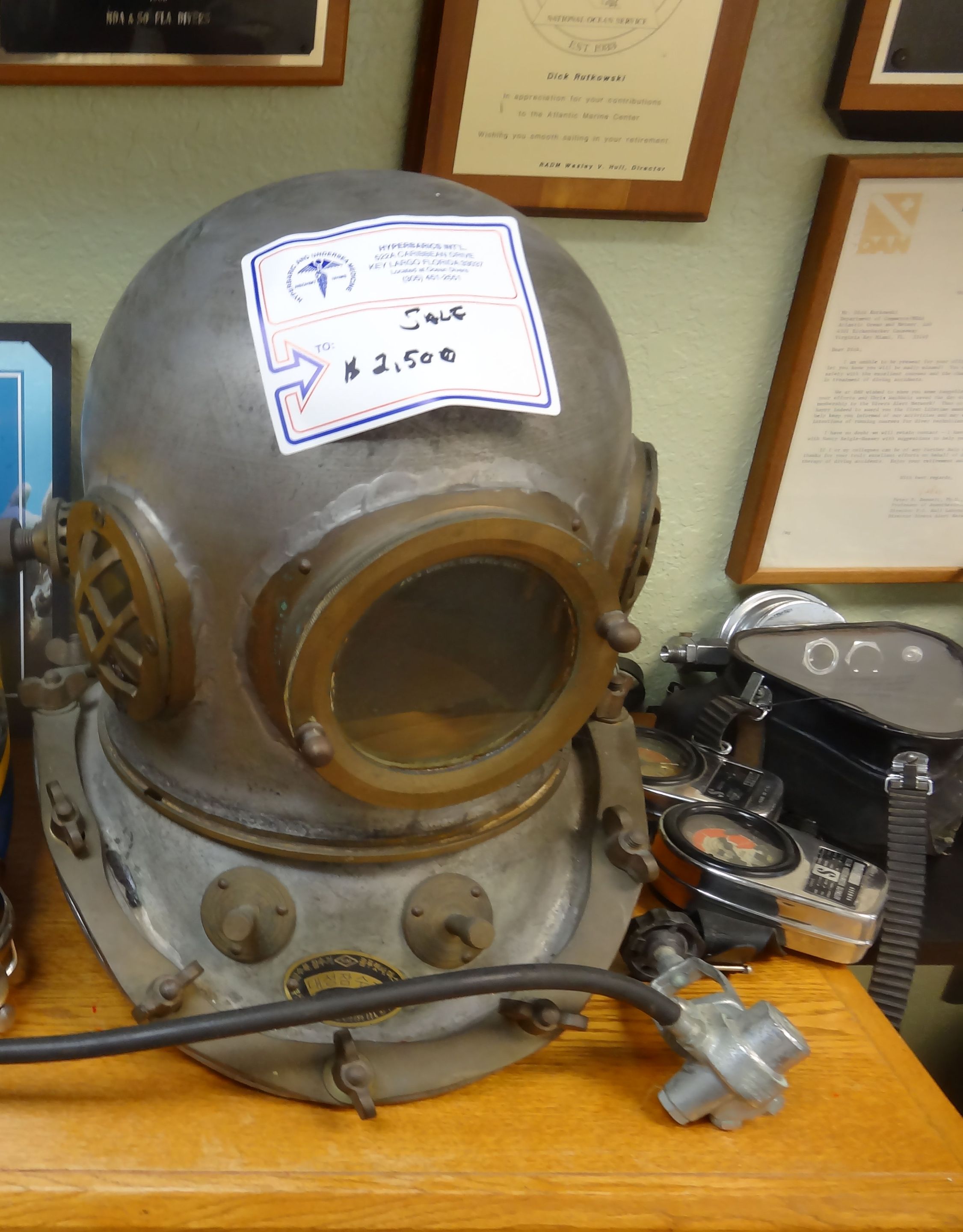other-helmet.jpg