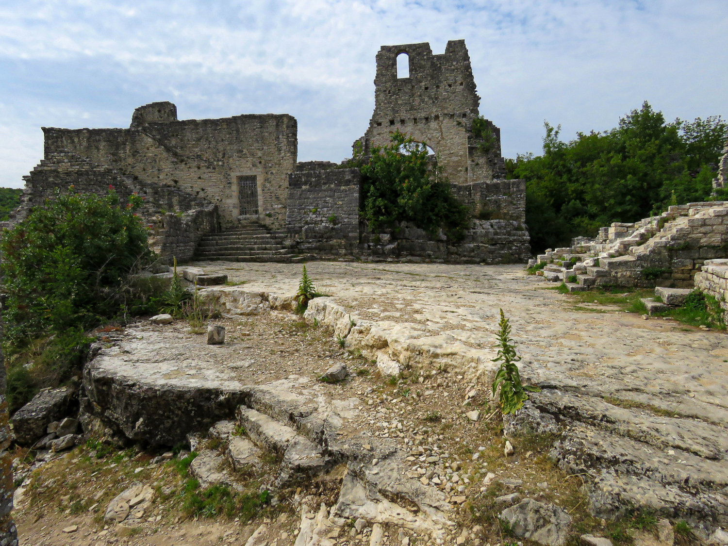 borjan's photo2.jpg