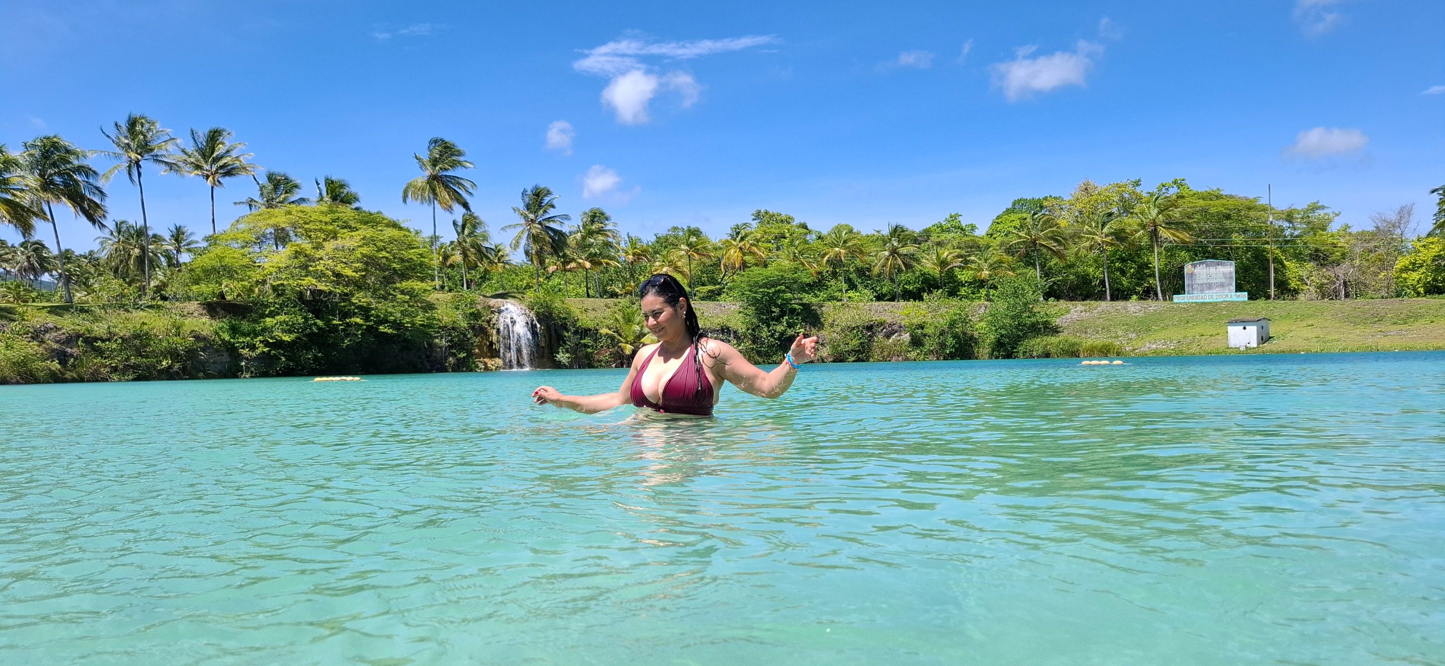 [Eng/Esp] A swim to align my chakras in the waters of Moses.