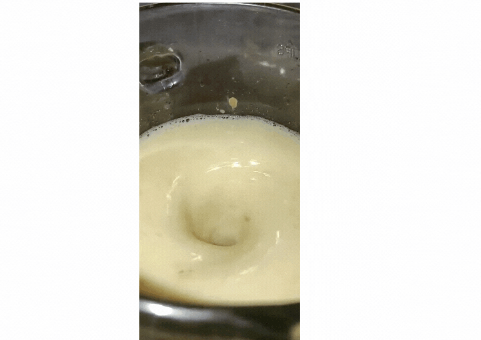 Delicious pumpkin and coffee smoothie (2).gif