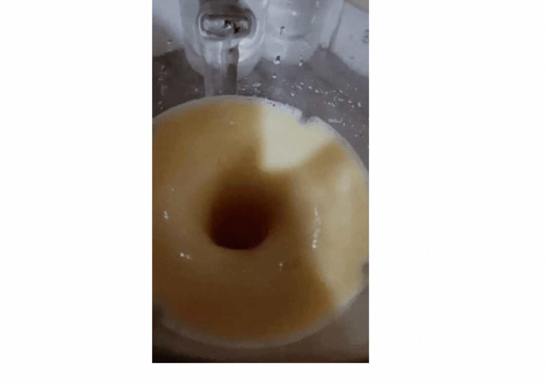 Delicious banana and vanilla meringue (1).gif