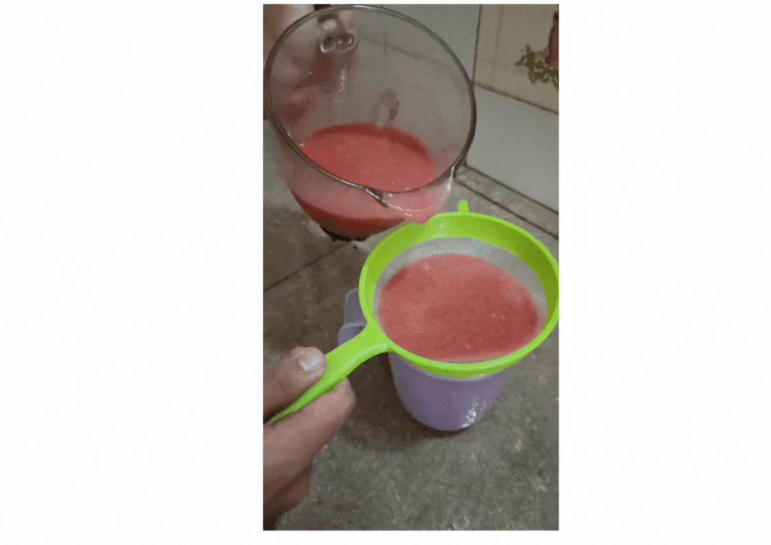 Delicious mango and orange juice (2).gif