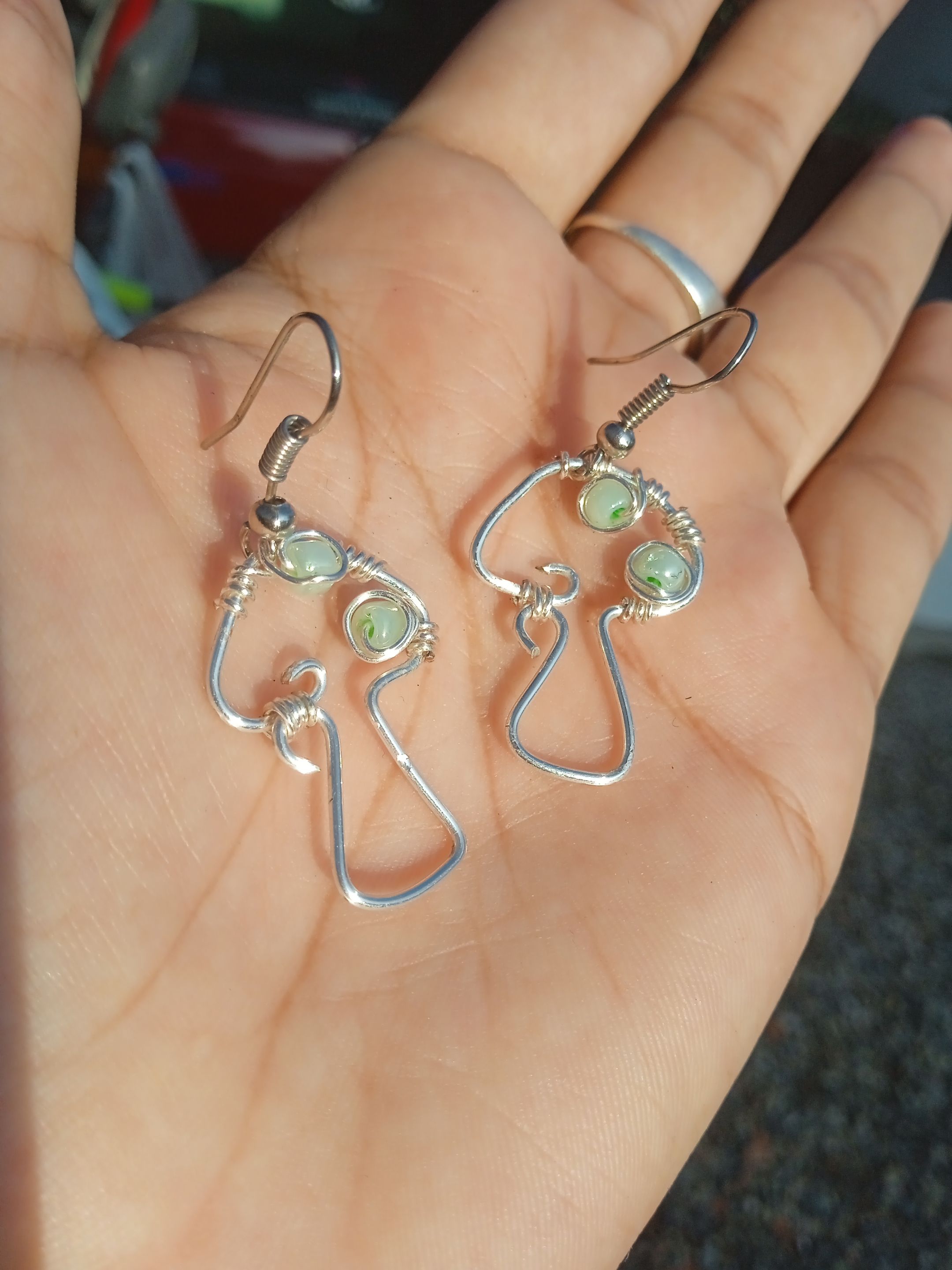 aretes de alambre