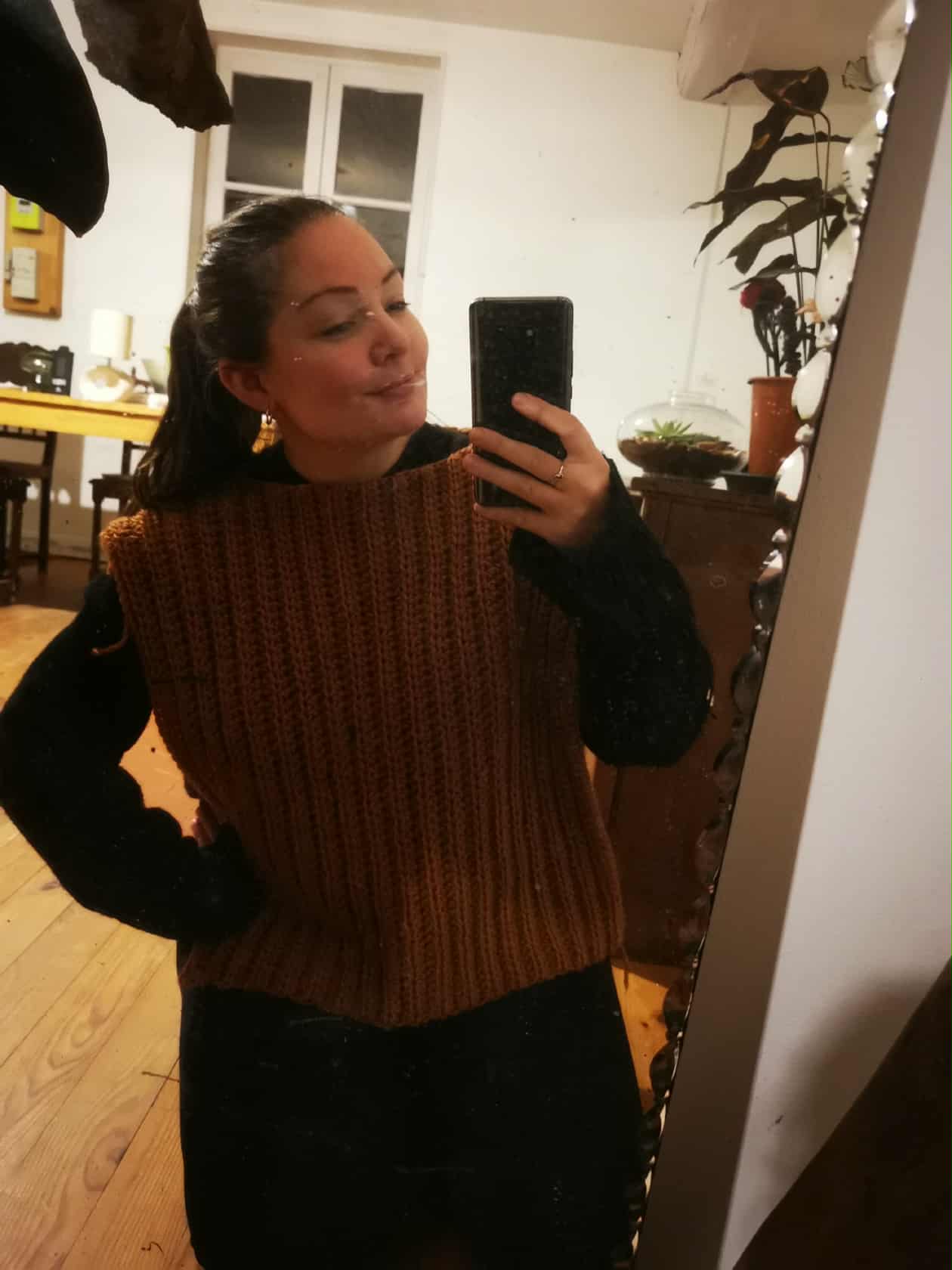 16-pull marron pour l'hiver.jpg