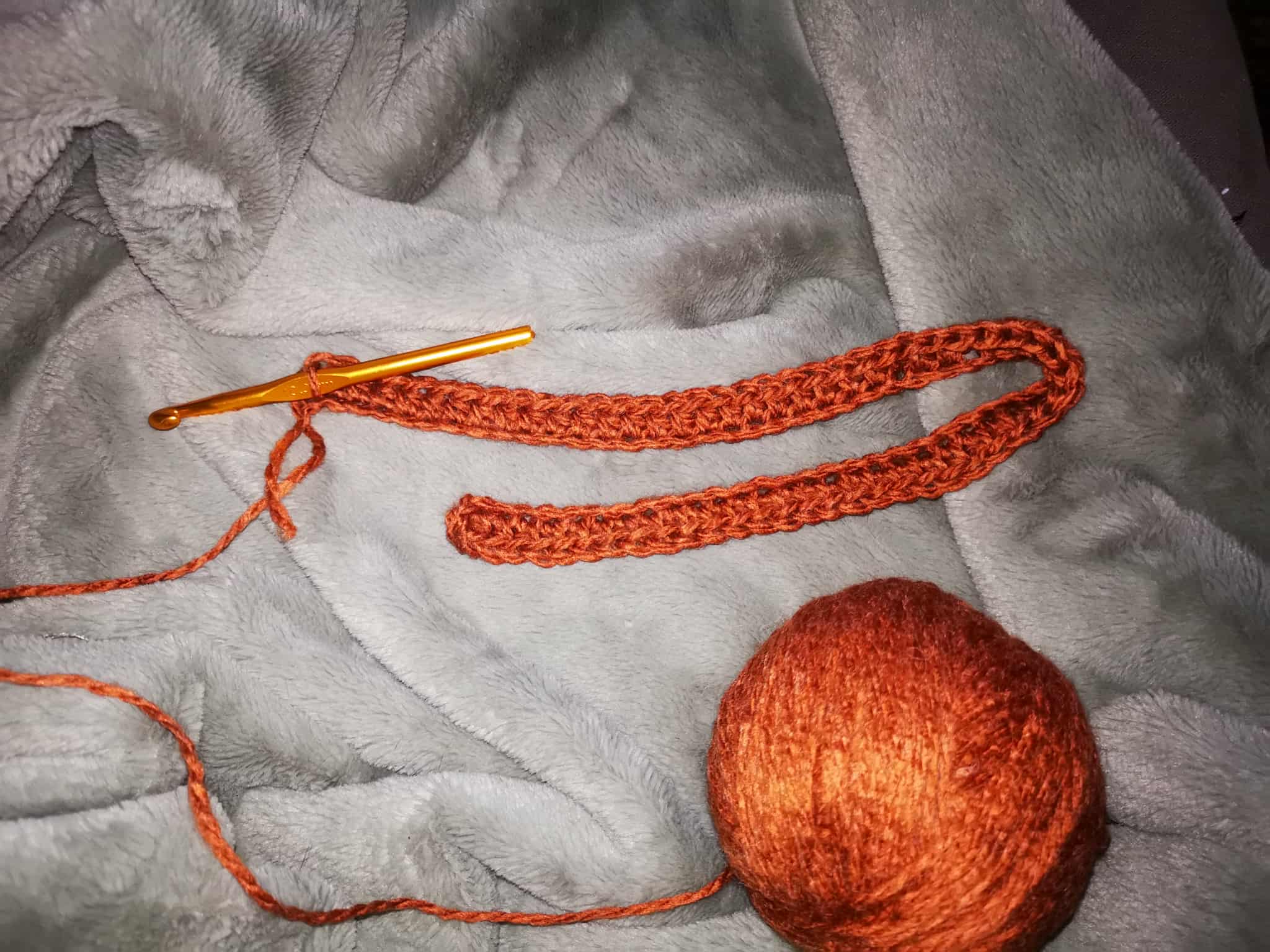 4-pull marron pour l'hiver.jpg