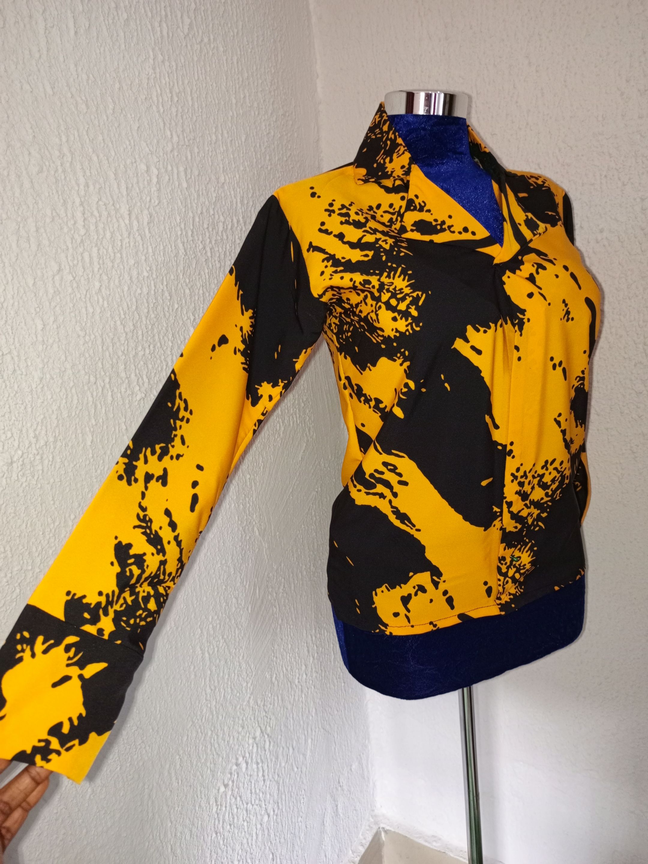 Sleeve and side view