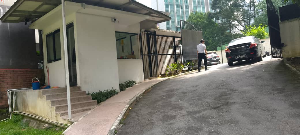 WhatsApp Image 2025-10-02 at 4.40.14 PM (2).jpeg