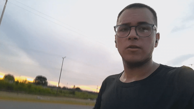 1001398208.gif