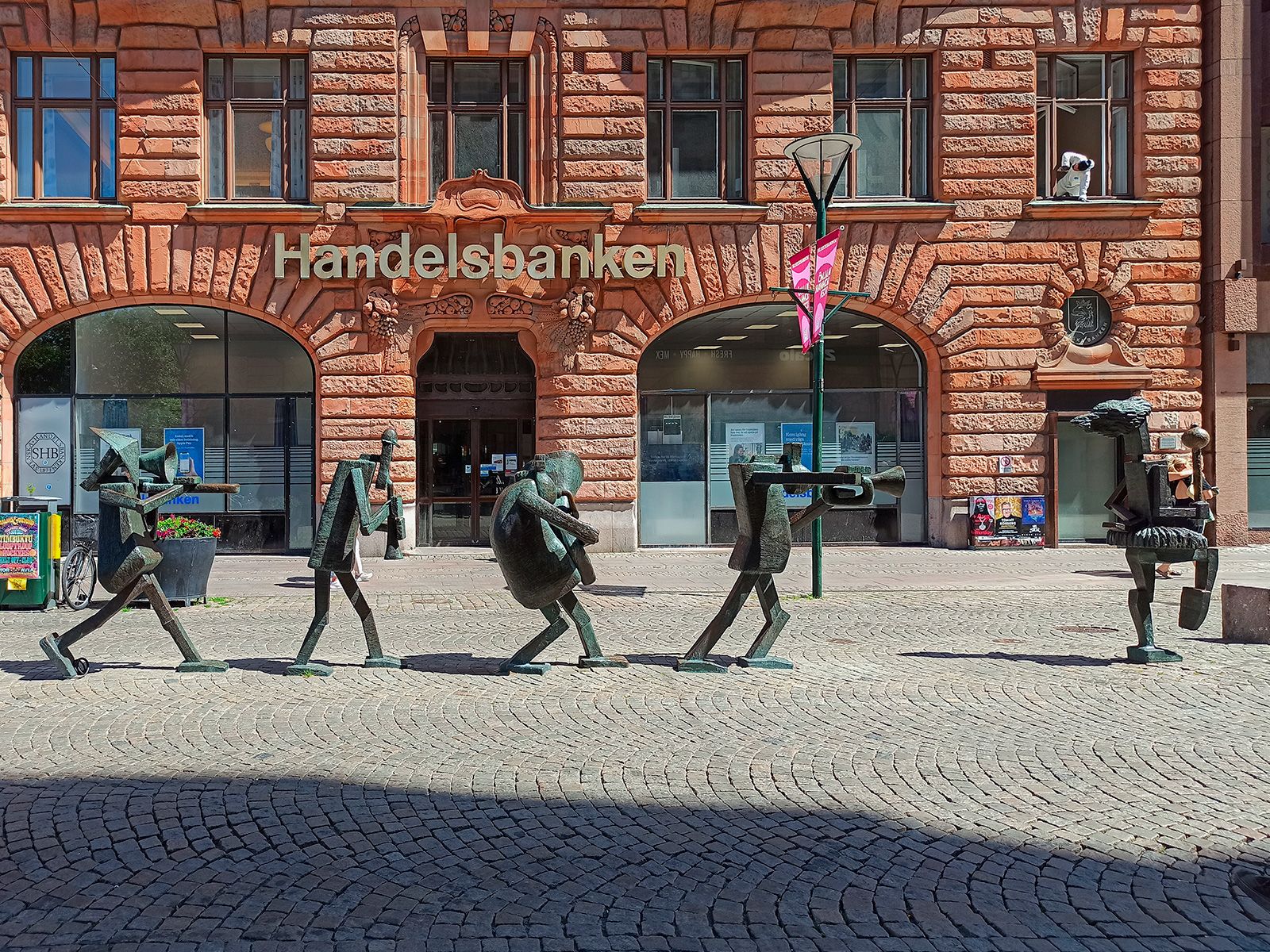 xxx-1686738727768.jpg