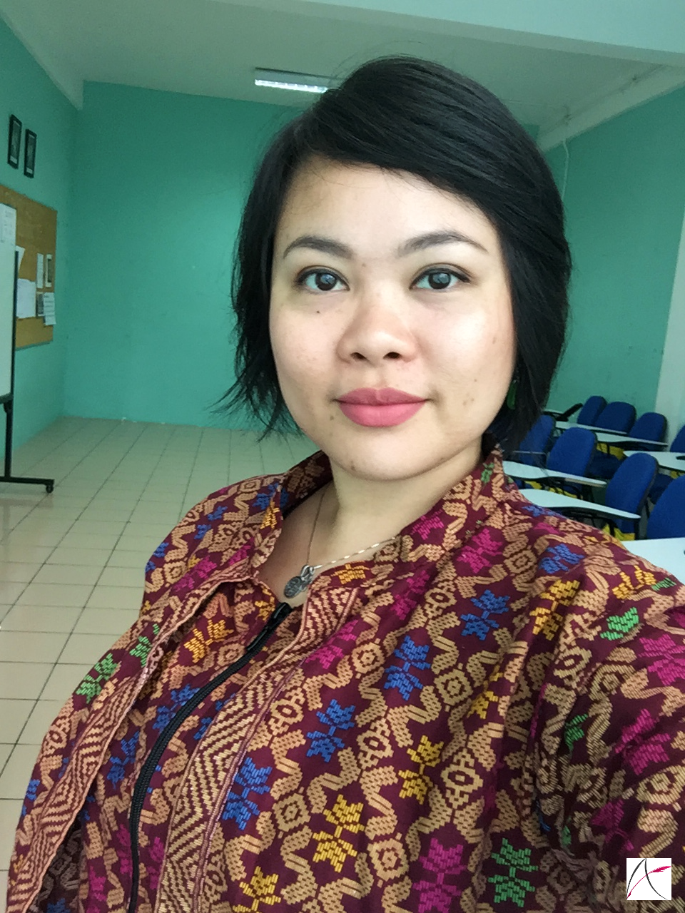 Maroon batik - close up.png