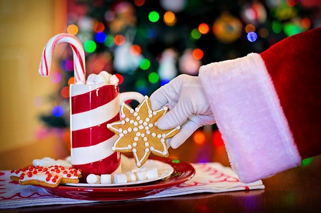 santaclaus1906513_640.jpg