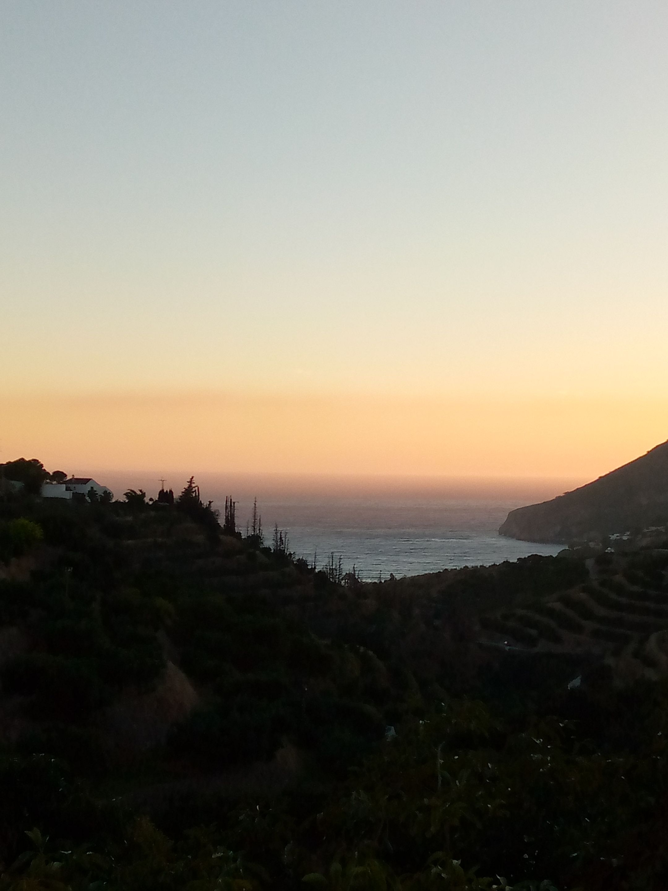 atardecer La Herradura desde montaña más cerca.jpg