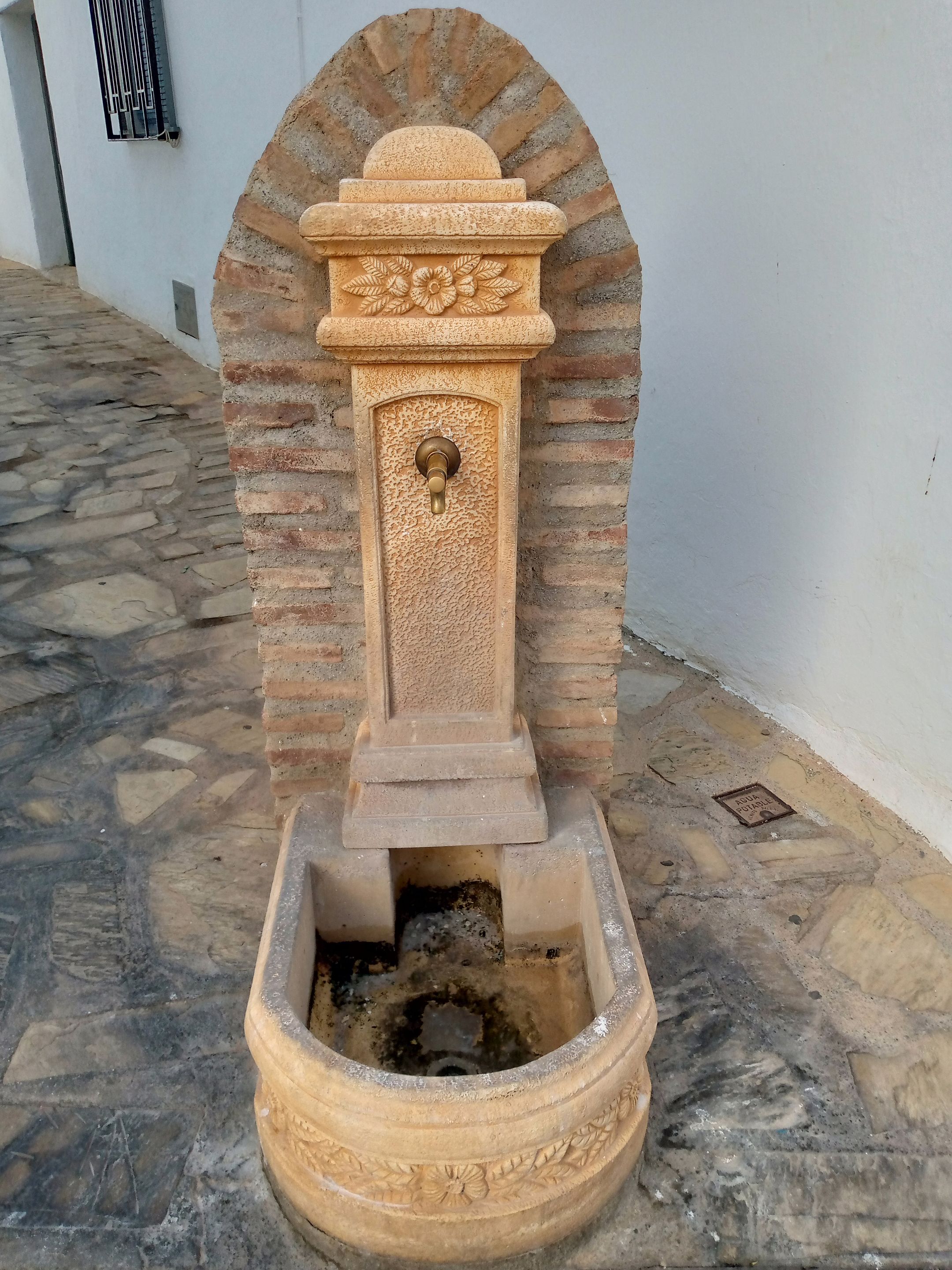 Salobreña fuente.jpg