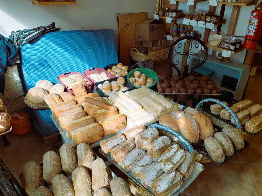 Found this picture from 2019 of an overloaded bakery.