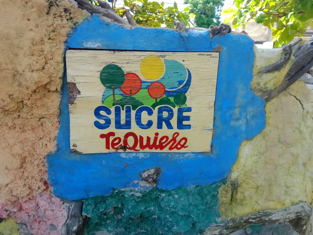 plaza (5).jpeg