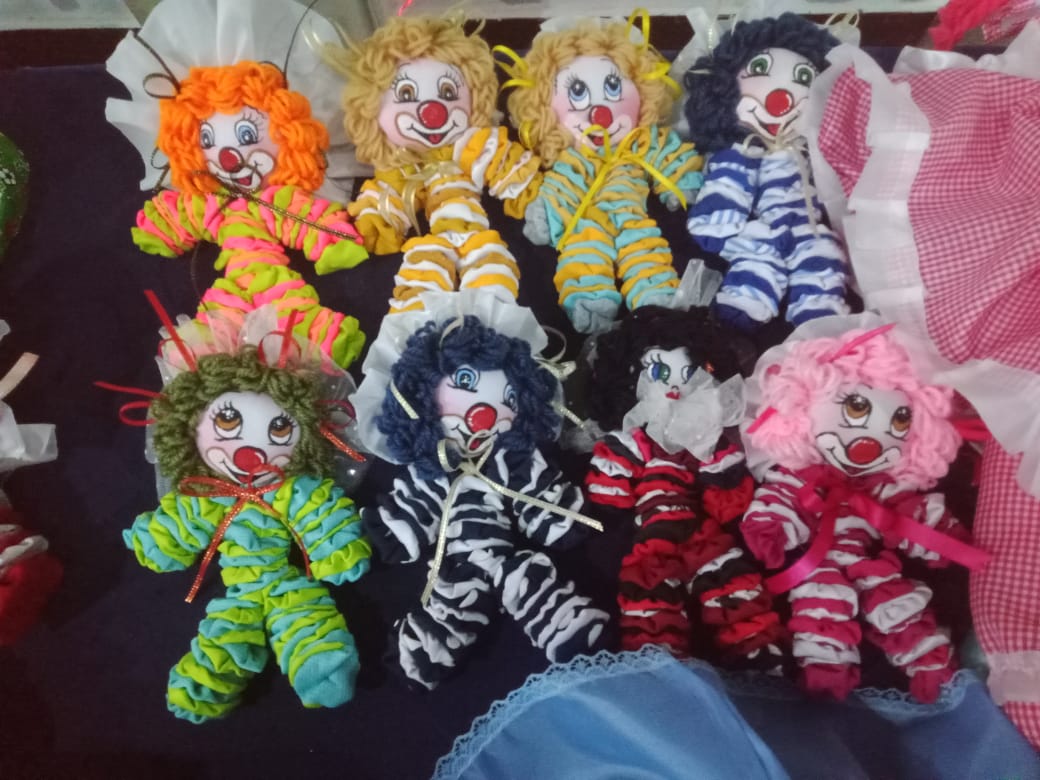 payasos y títeres (3).jpeg