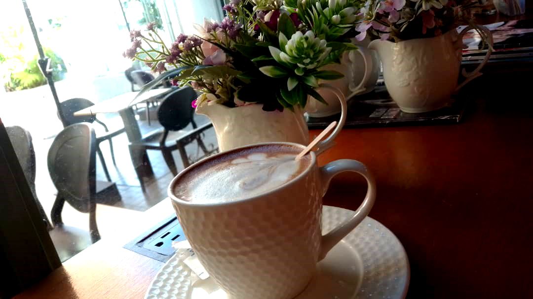 cafe.jpg