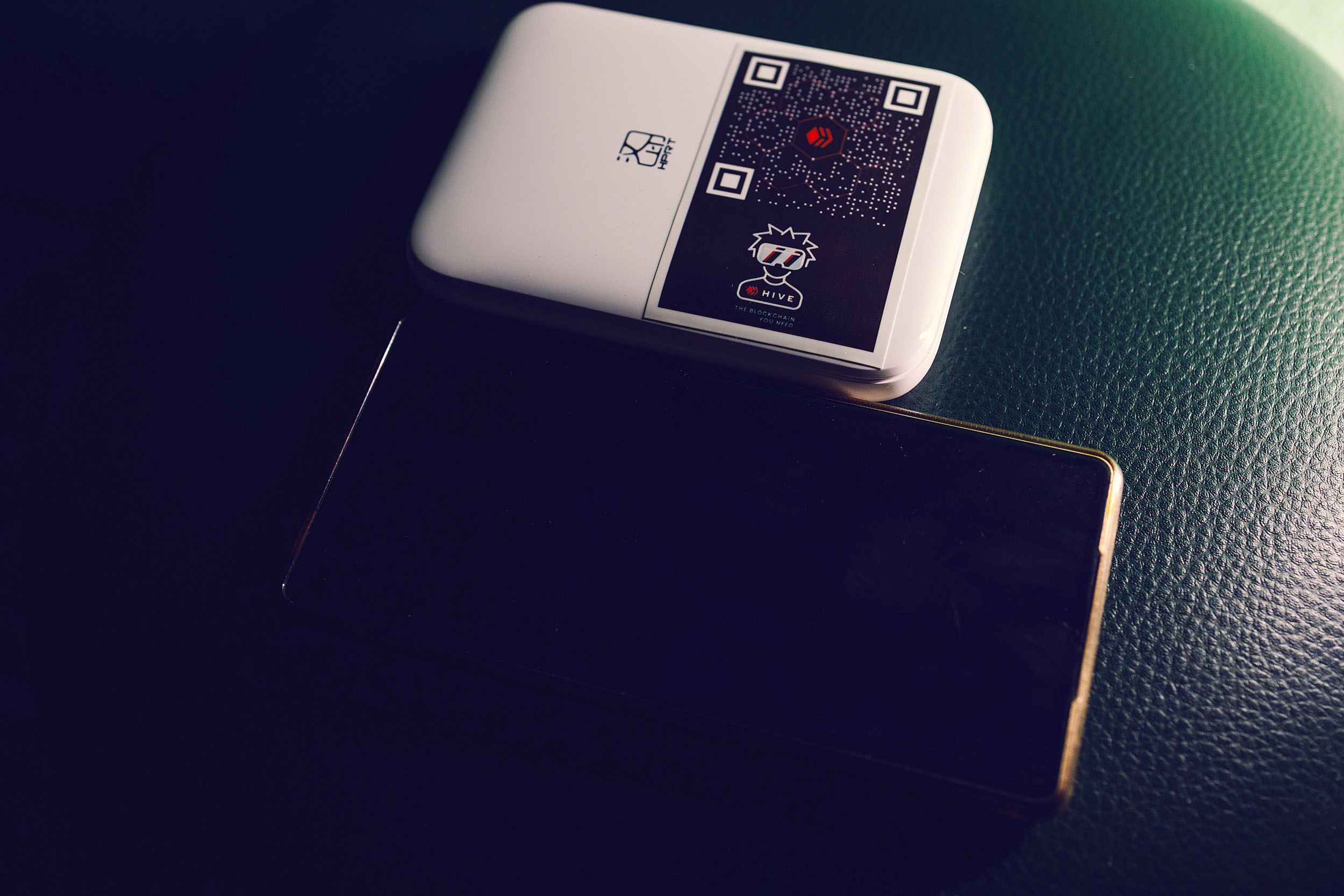 HPRT MT53 mini Photo Printer Size