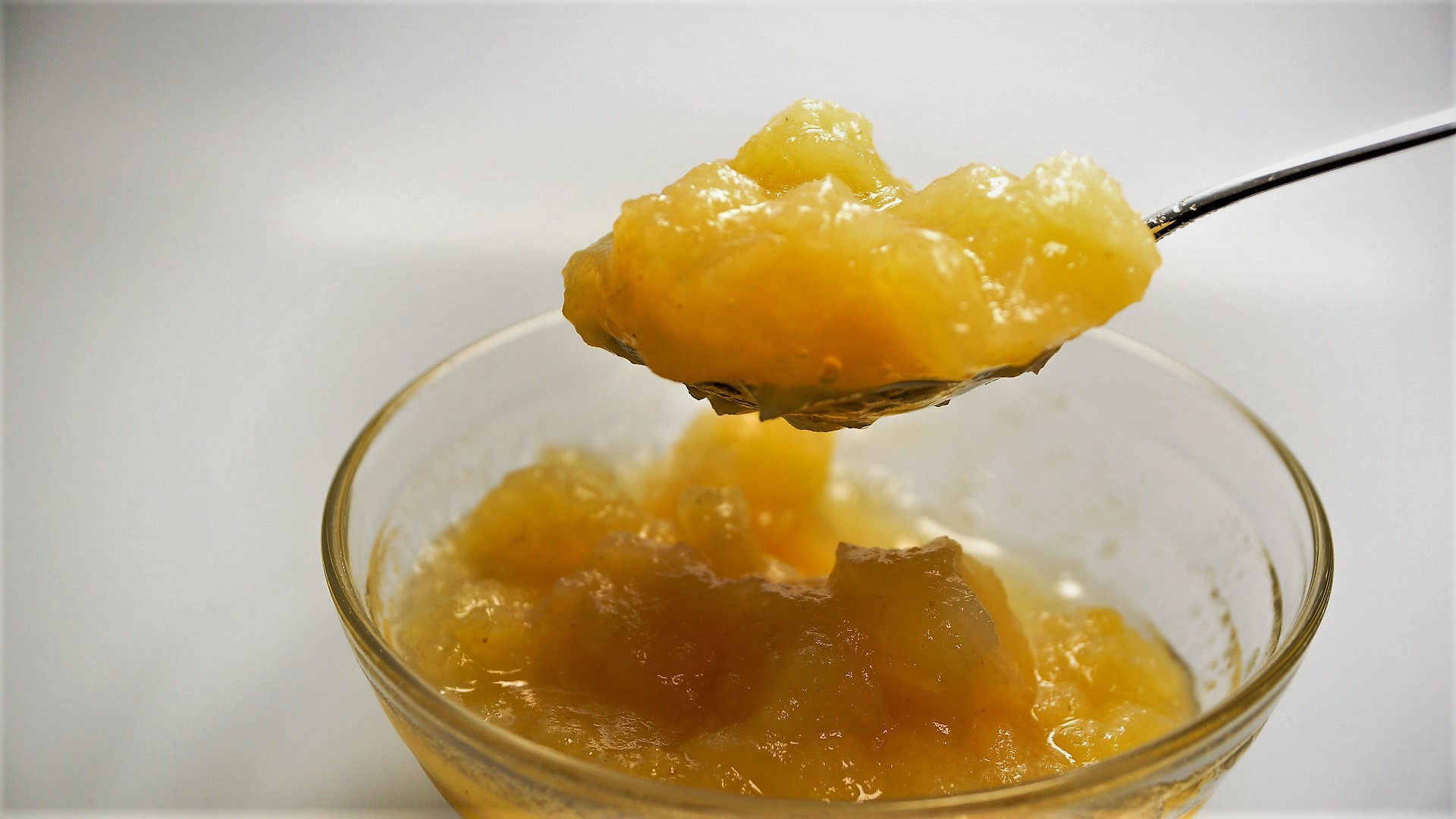 applesauce1544676_1920.jpg