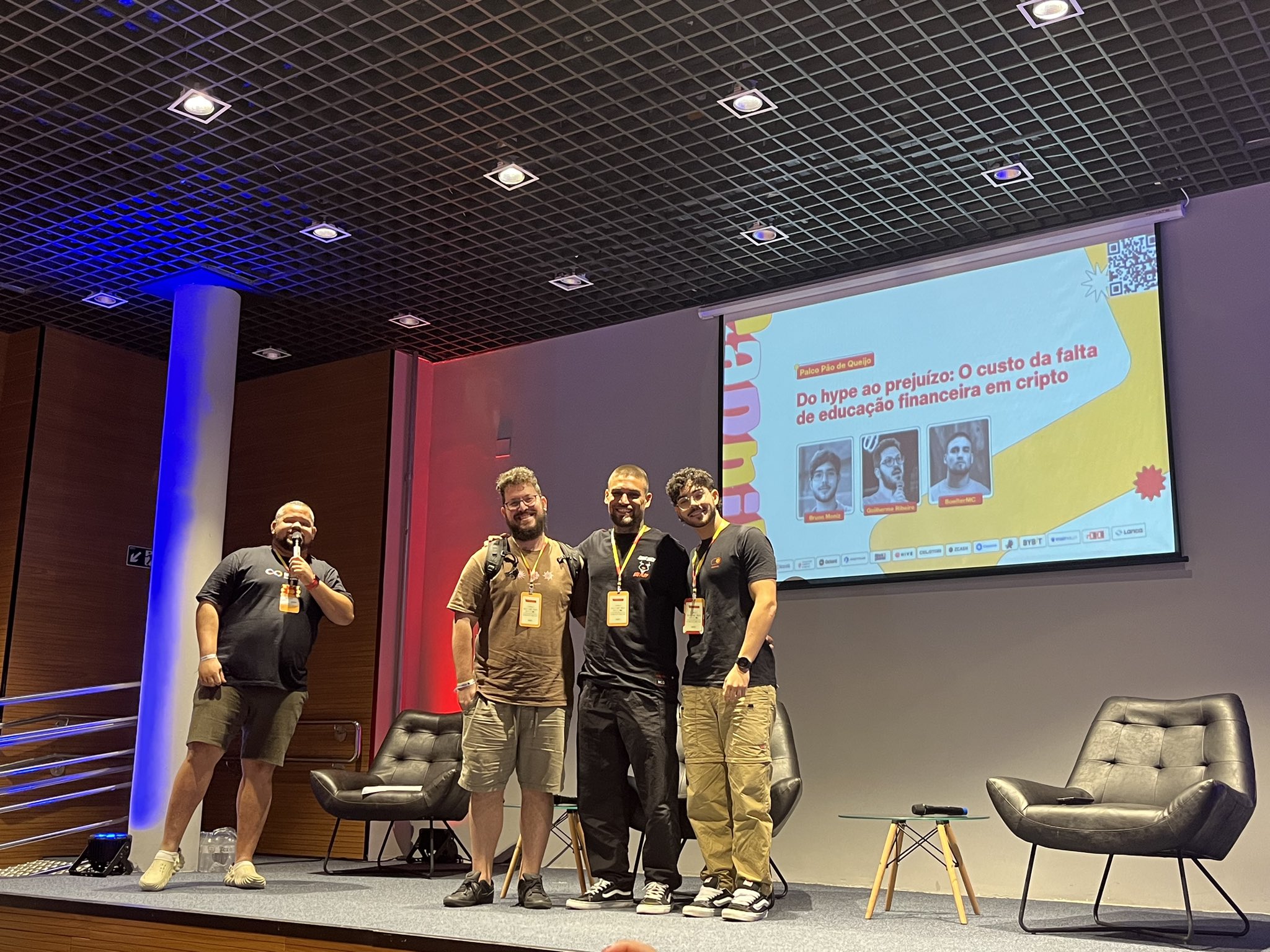 paco com guiriba bruno e deb.jpg