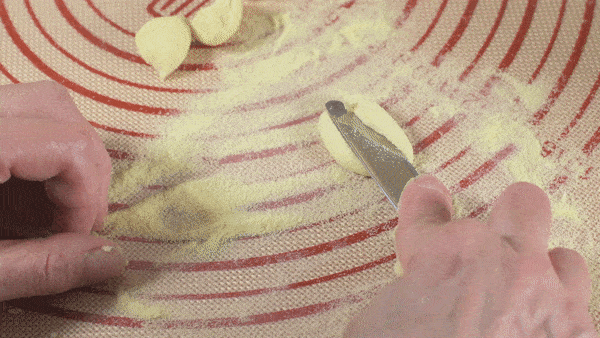 ezgif.com-optimize (6).gif
