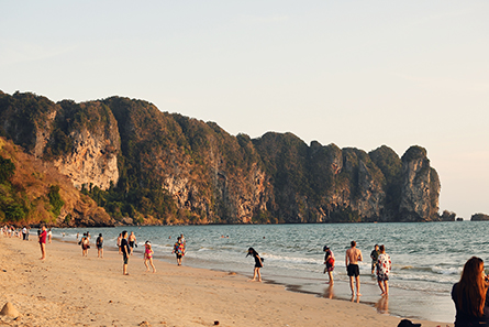 krabi mounrain.jpg