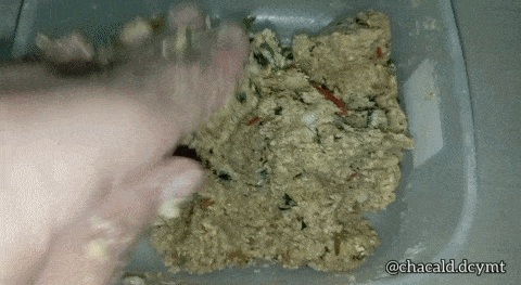 f90fecf0-ae89-42ce-8515-b235c83cec04-min.gif