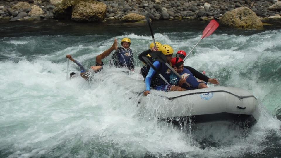 Kuya guide fell.