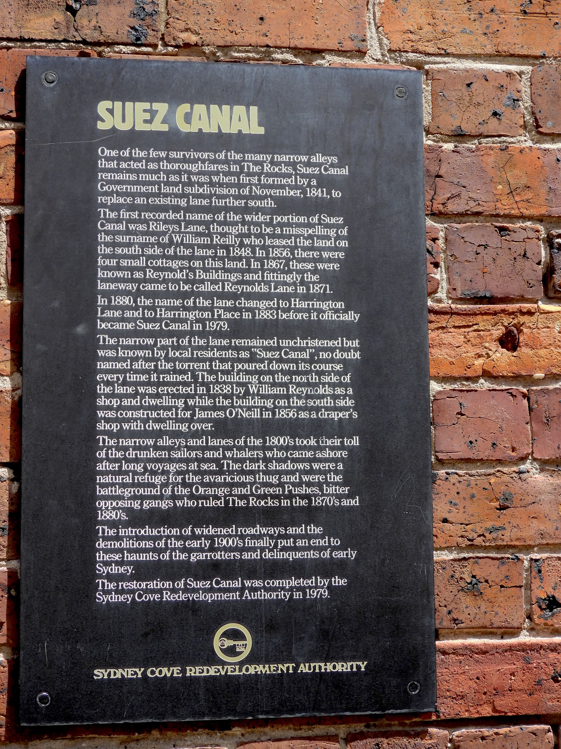 SUEZ CANAL SIGN.JPG