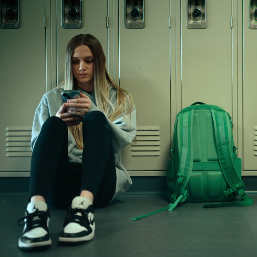 true-story-behind-netflix-s-unknown-number-the-high-school-catfish-documentary-68b04ecba27d9.png