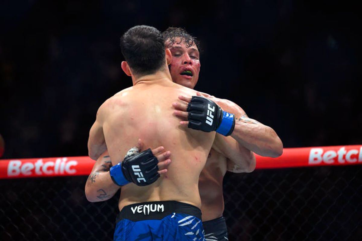 86020692007-nassourdine-imavov-def-caio-borralho-ufc-paris-84.jpg