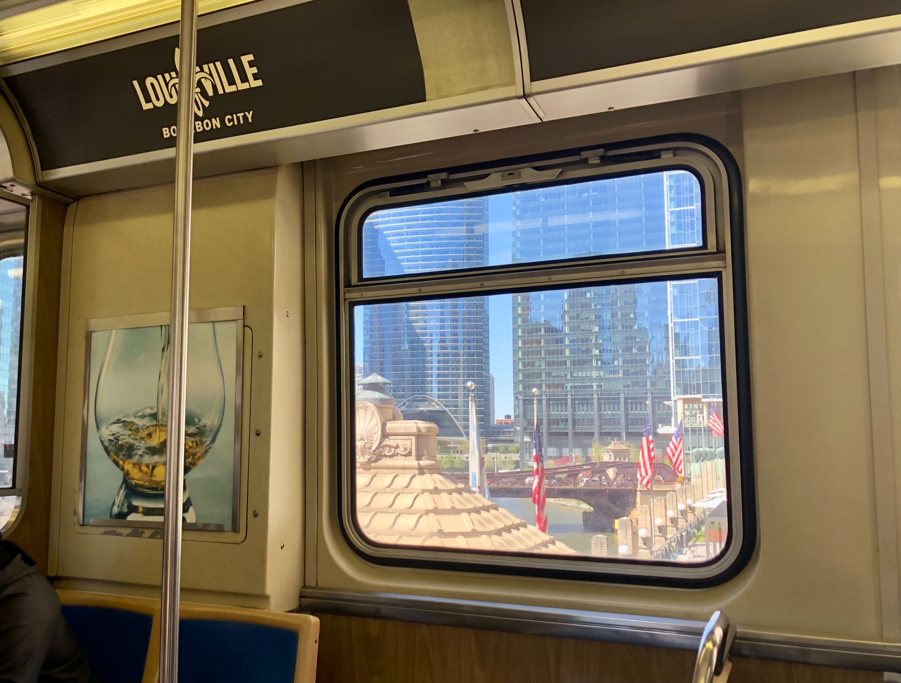 ChicagoLRide_9.jpg