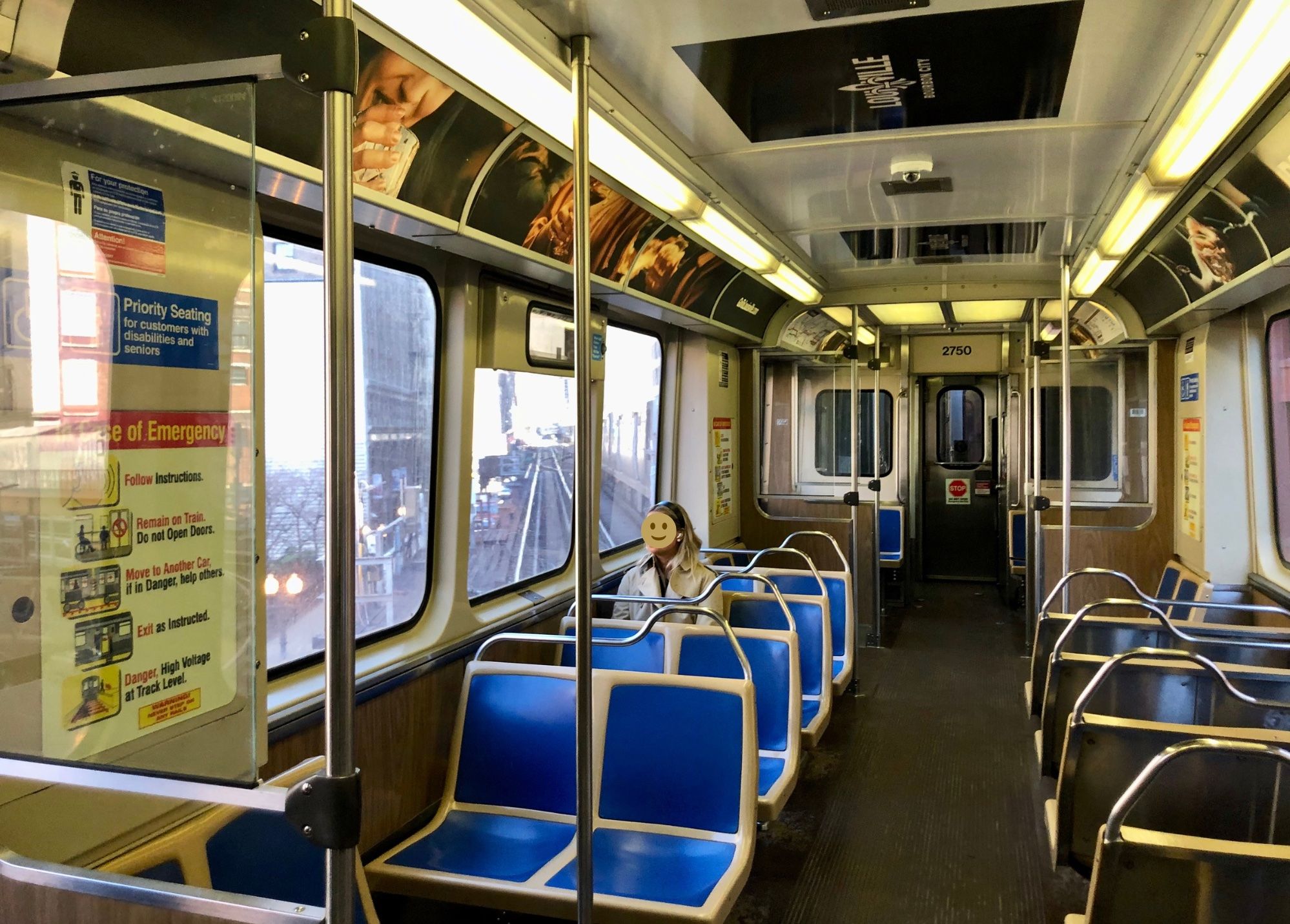 ChicagoLRide_14.jpg