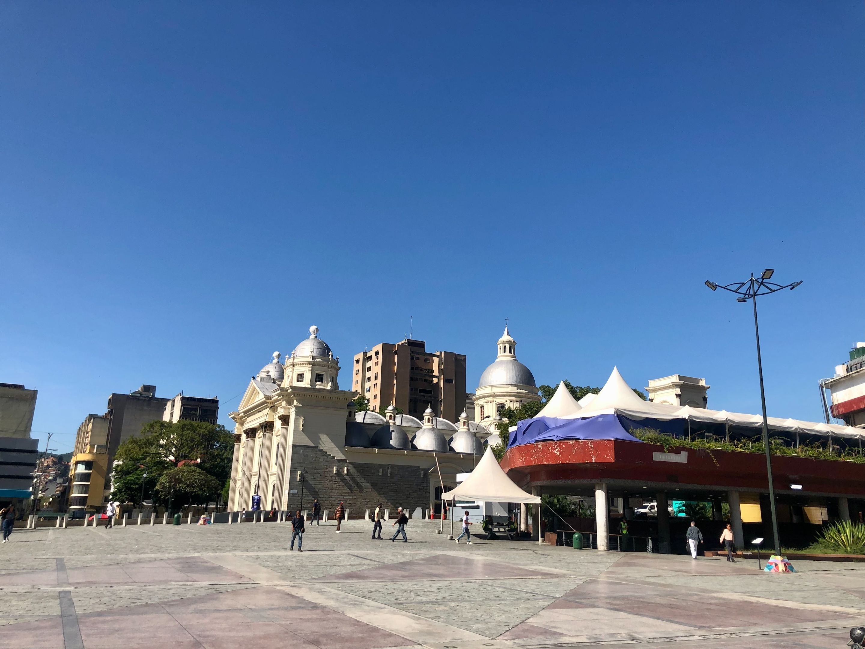 PlazaDiegoIbarra3.jpg