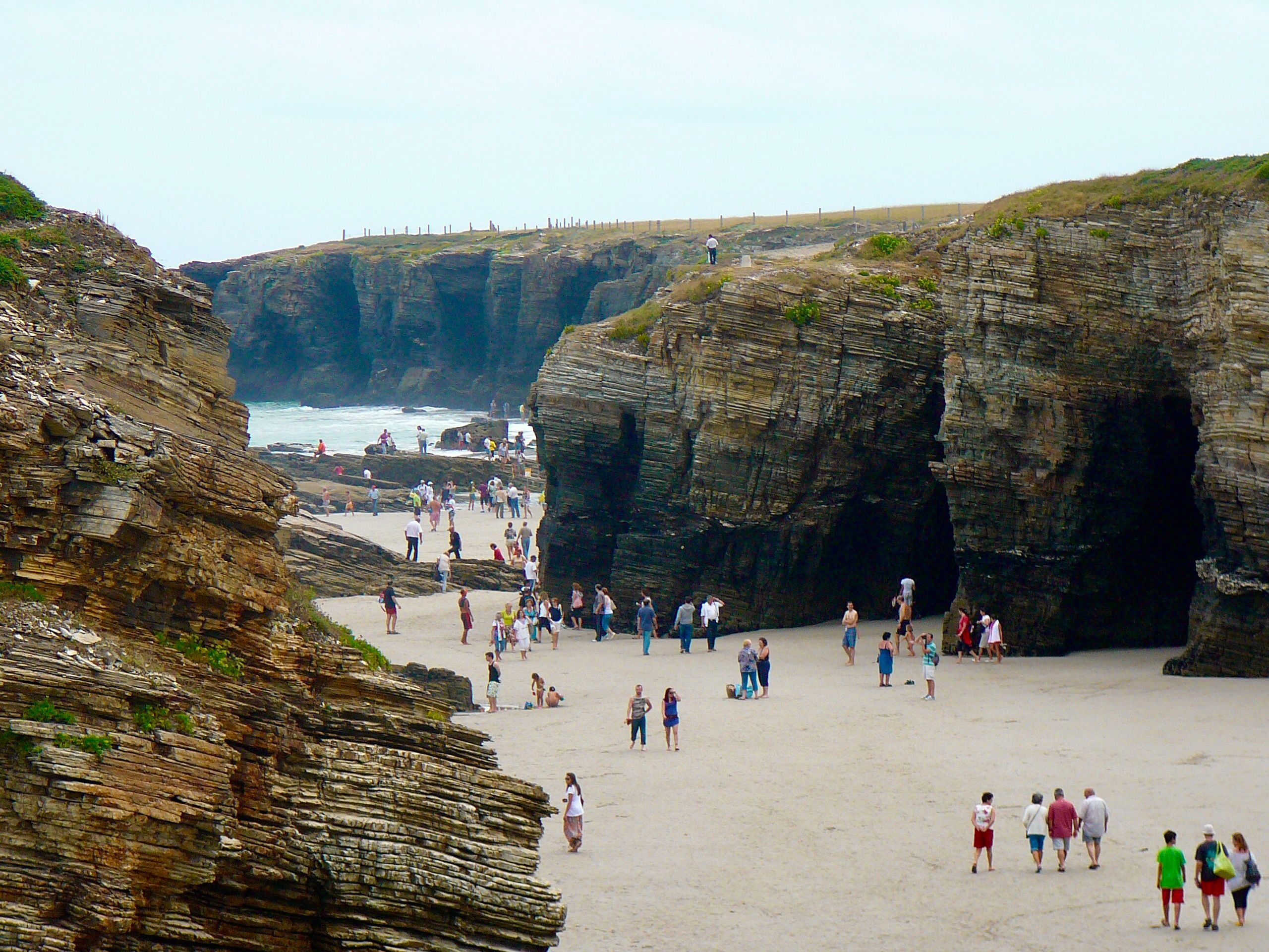 Playa_LaCatedrales_Galicia_3.jpg