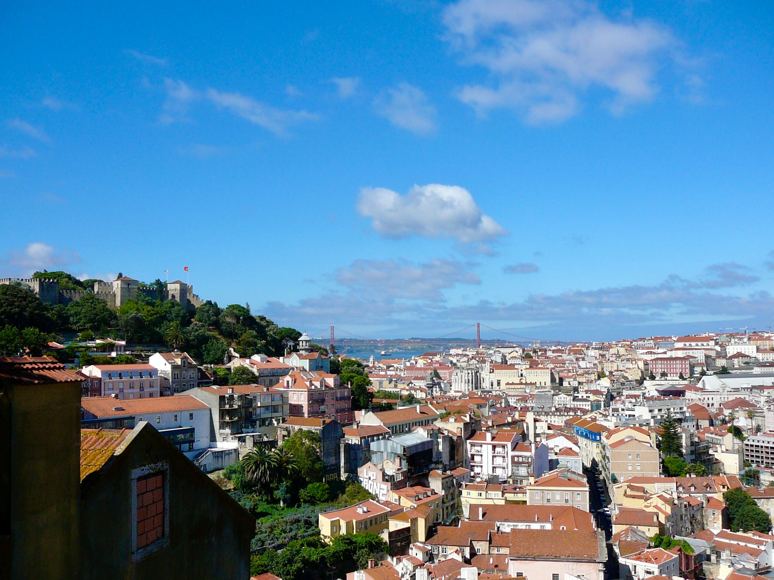 MiradorDeGracia_Lisboa_2010.jpg
