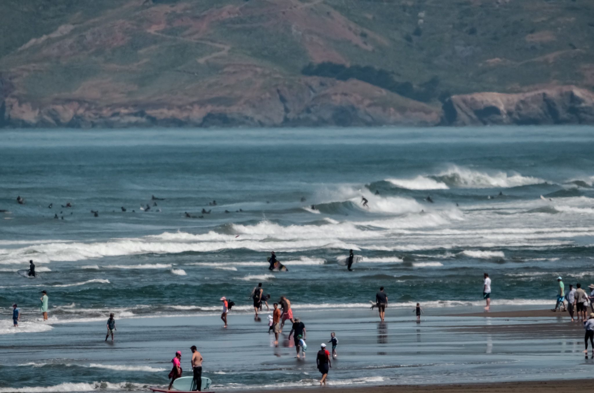 Ocean Beach - San Fancisco (CA), example of a beach break. Photo by me..jpg
