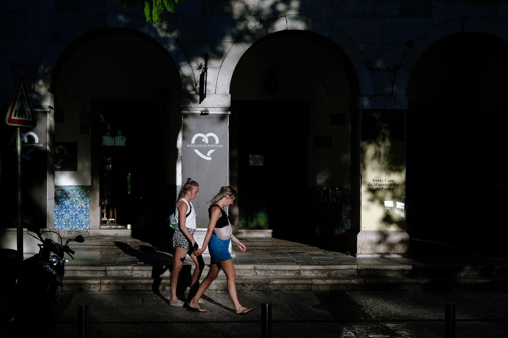 8-Street photography in Faro©Paulo Abrantes.jpg