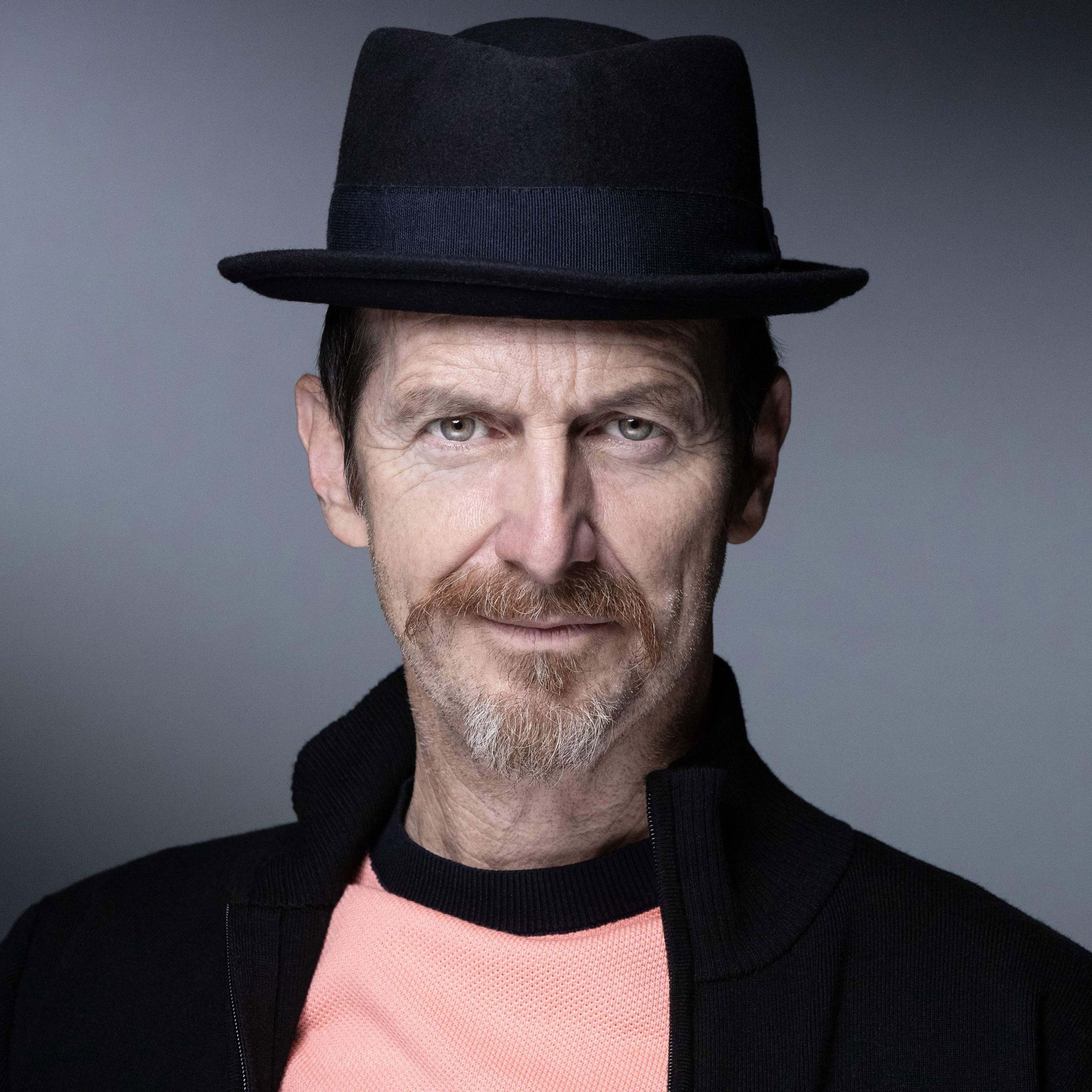 Denis O'Hare.jpg