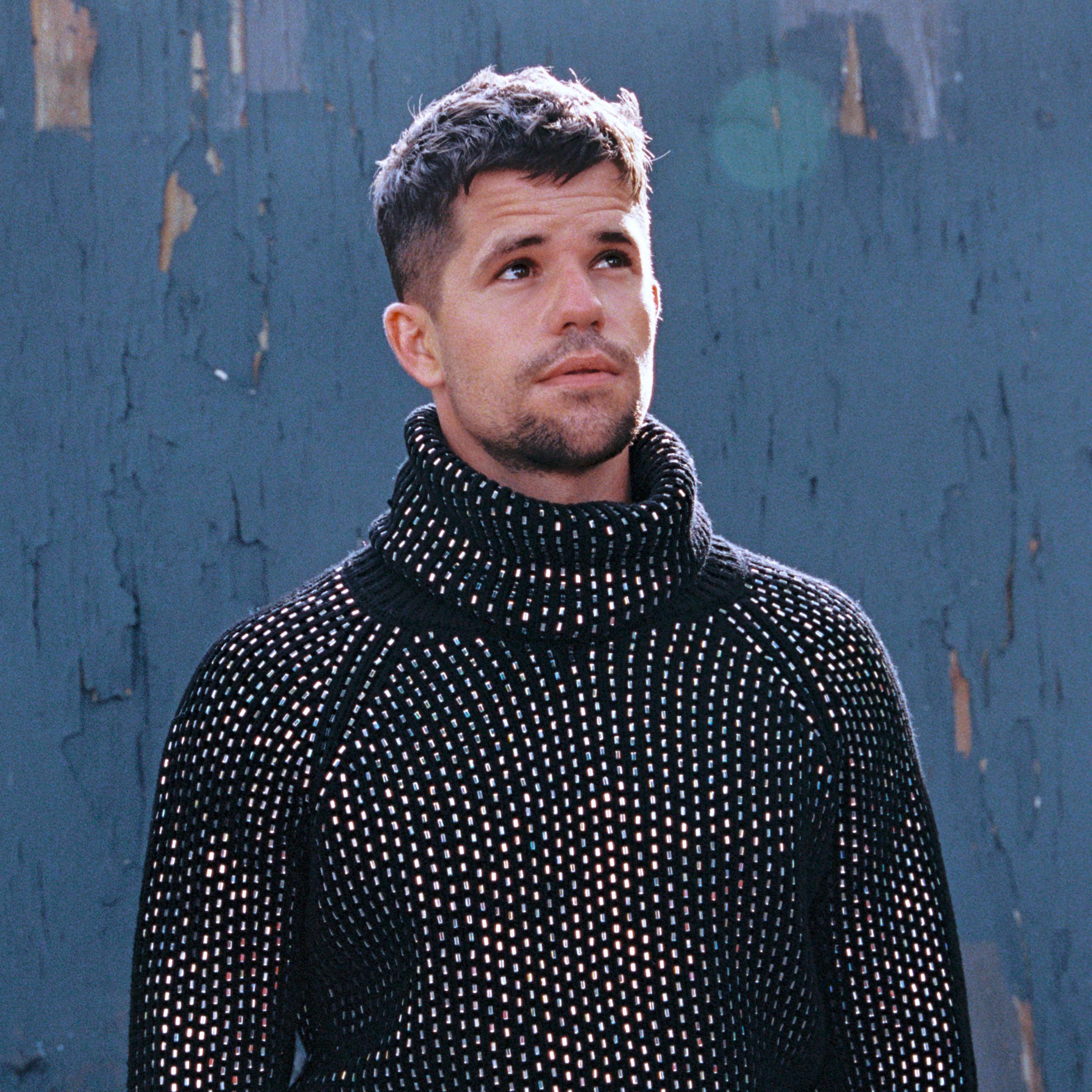 Charlie Carver.jpg