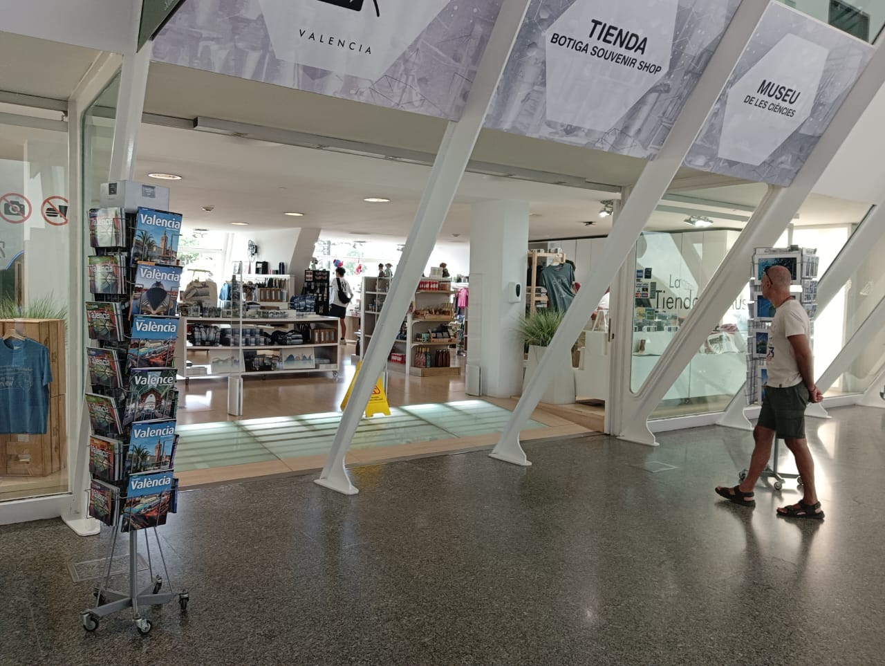 WhatsApp Image 2025-10-20 at 15.56.07.jpeg