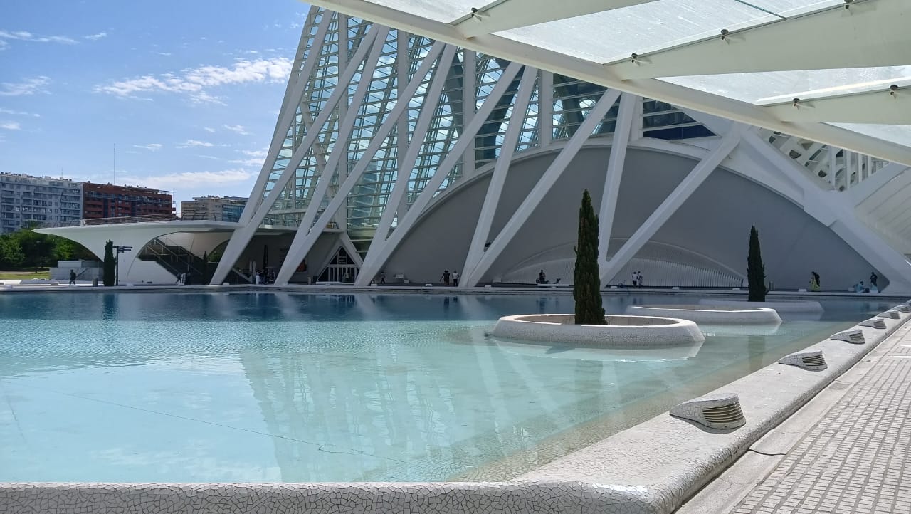 WhatsApp Image 2025-10-20 at 15.56.16 (2).jpeg