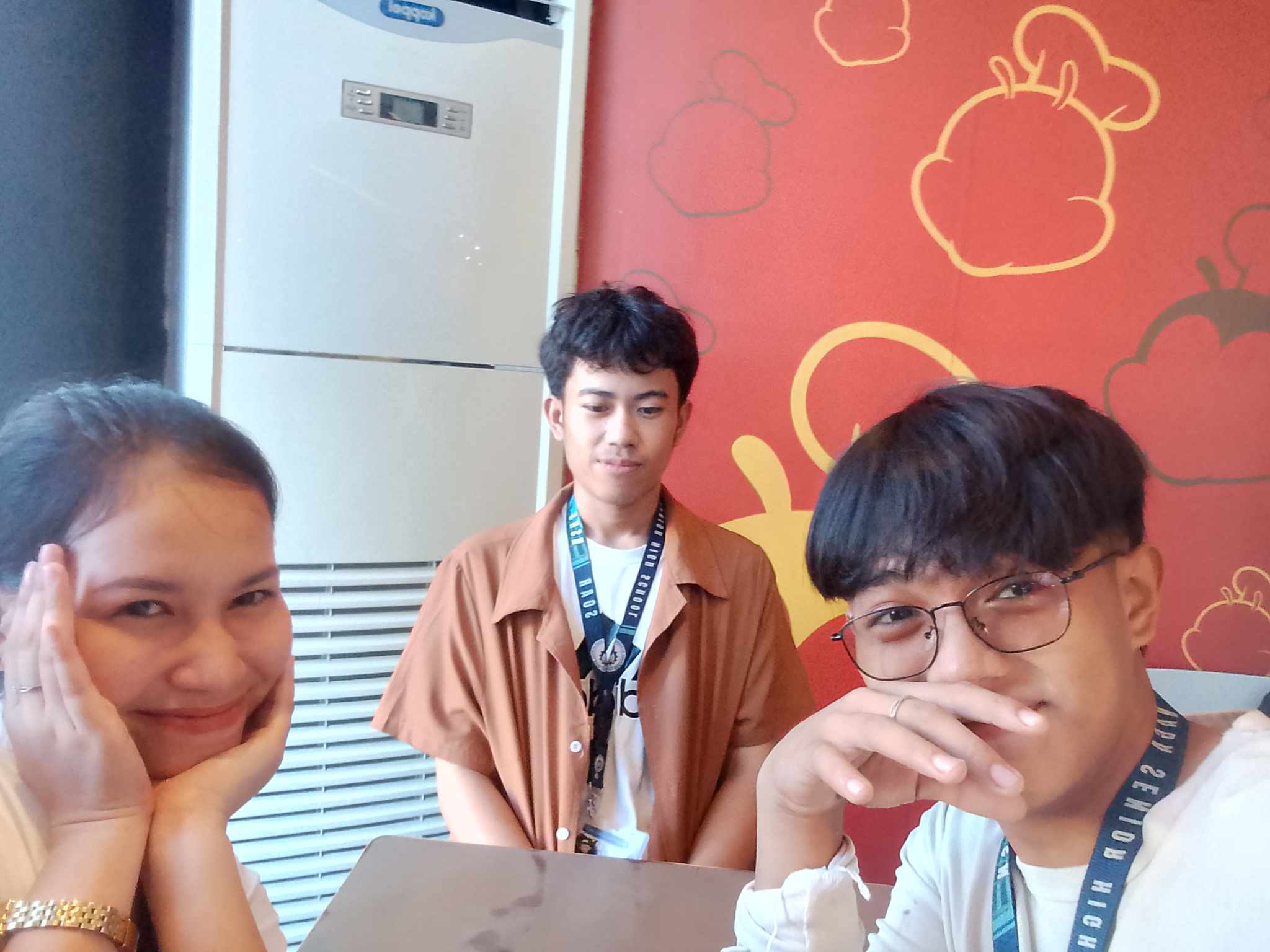 received_1099484548000272.jpeg