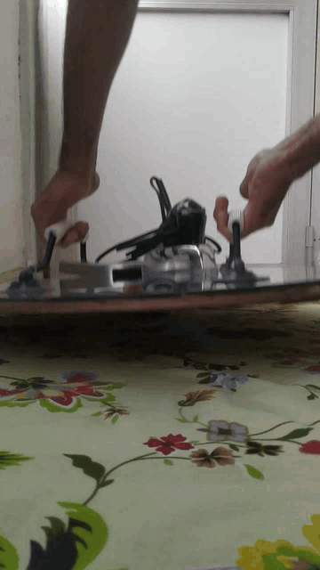 VID_20250211_182027.gif