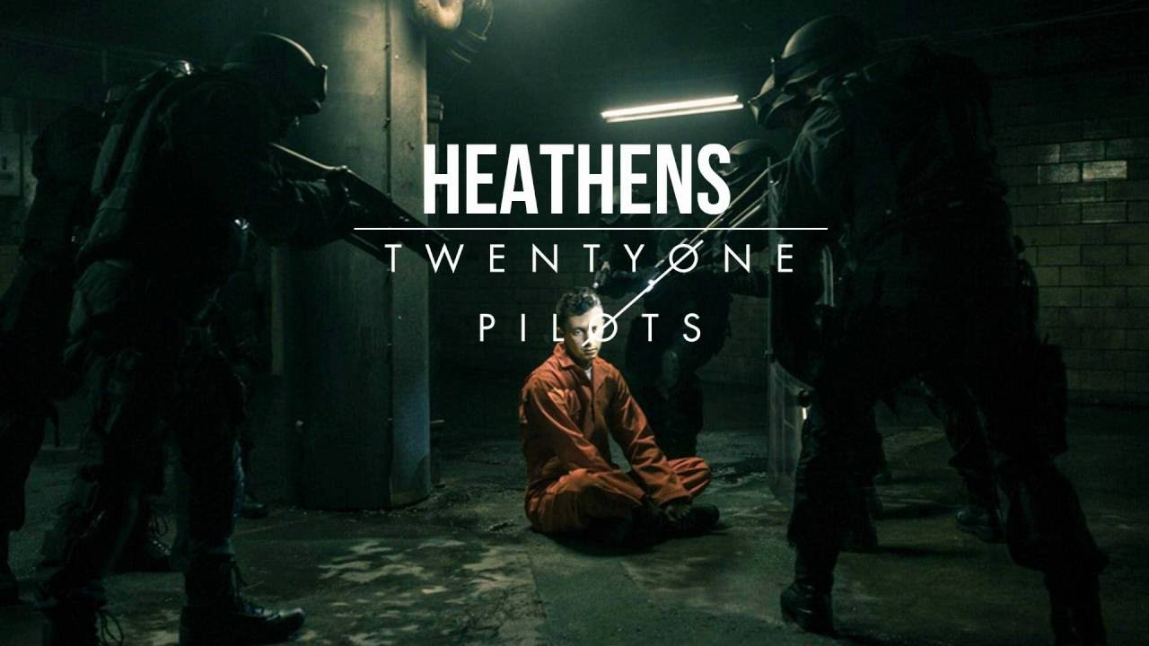 Твенти ван heathens. 21 Pilots Heathens. Heathens обложка. Twenty one Pilots отряд самоубийц.