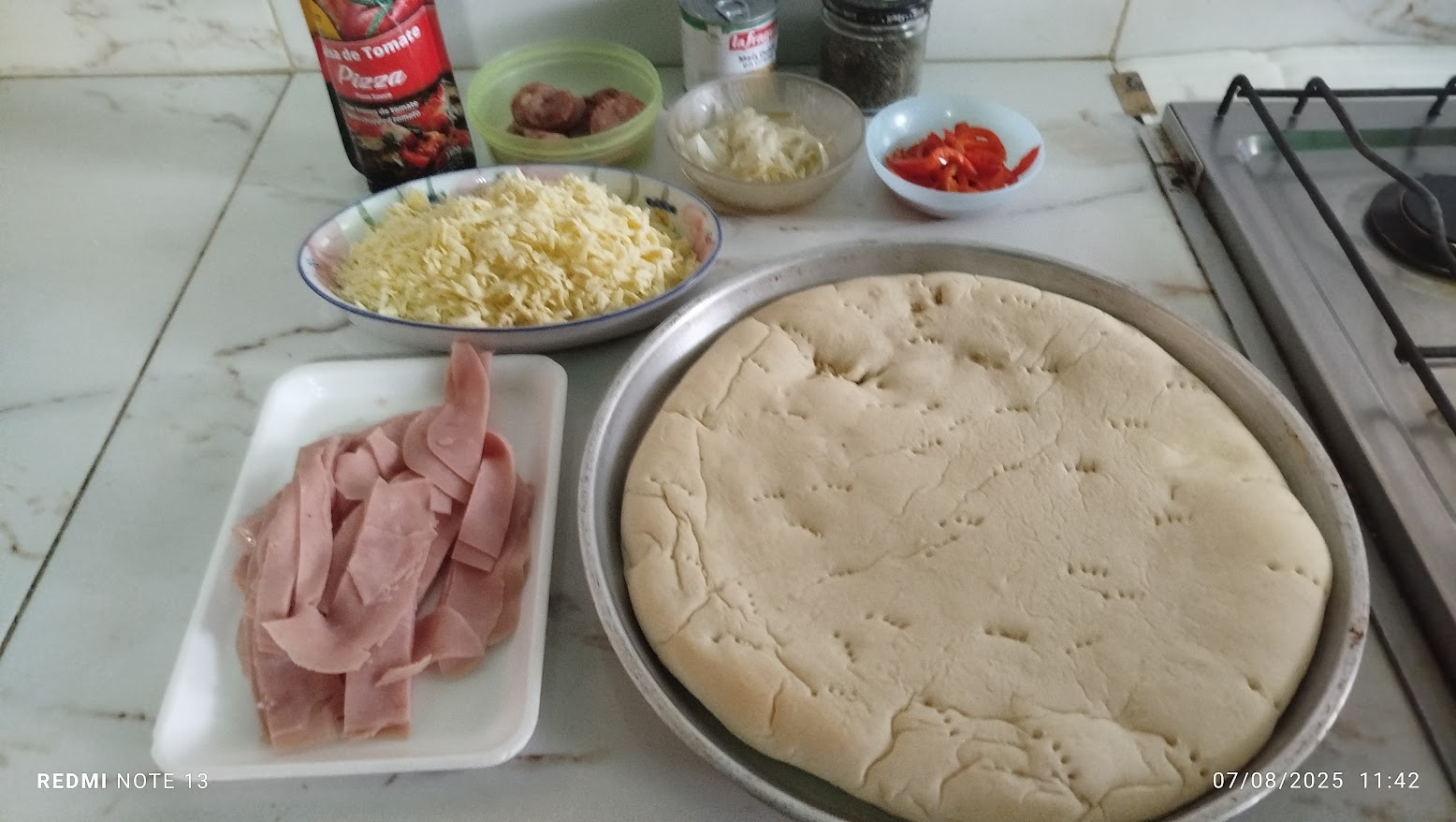 pizza01.jpg