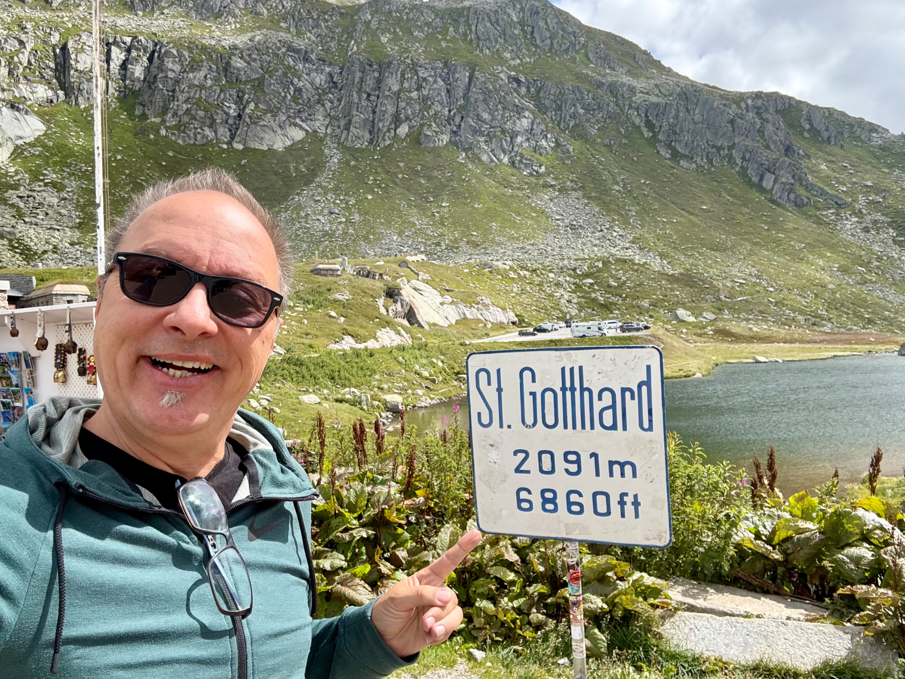 Through the Clouds to Gotthard