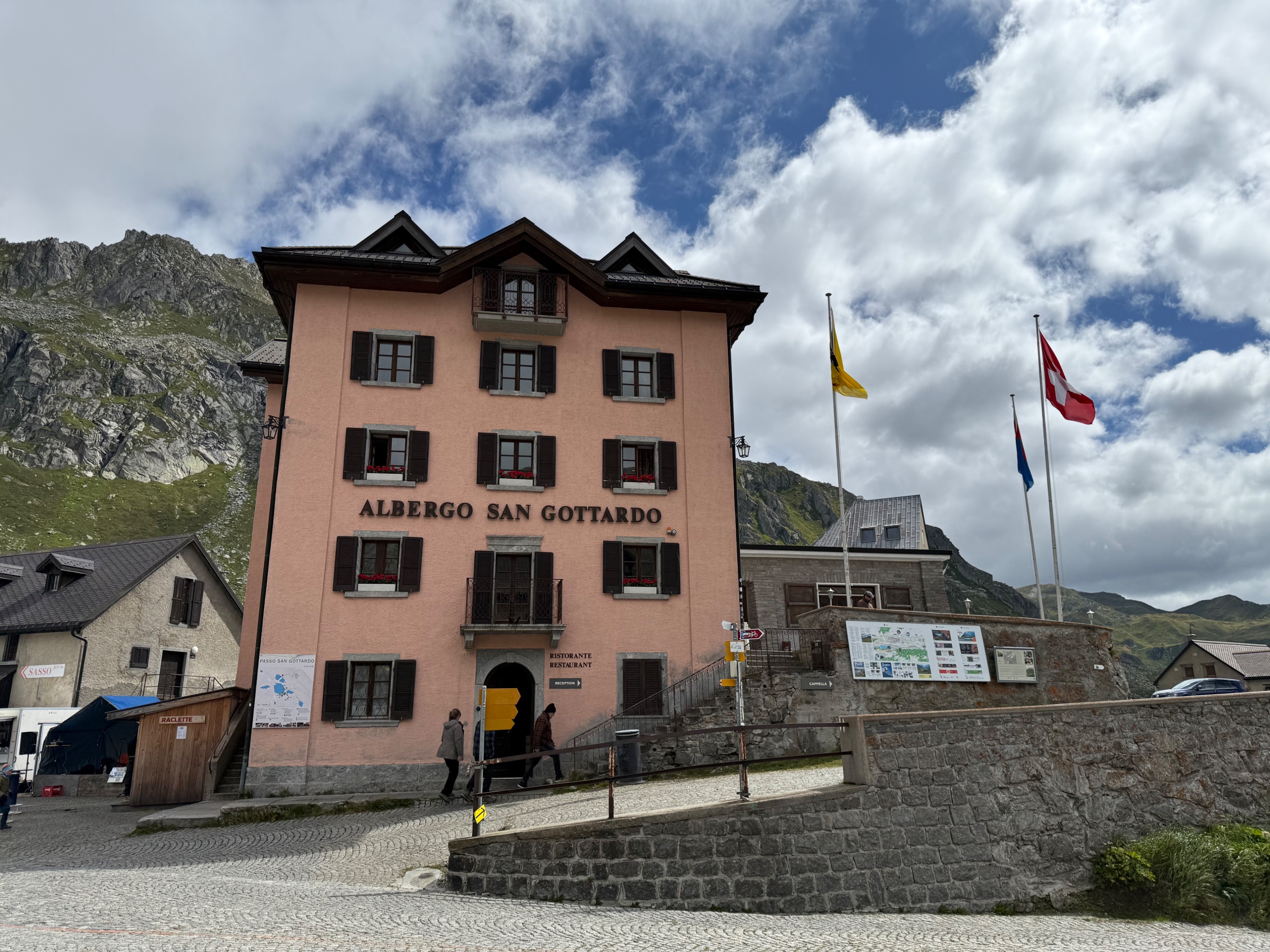 St. Gotthard Pass_4252.jpeg