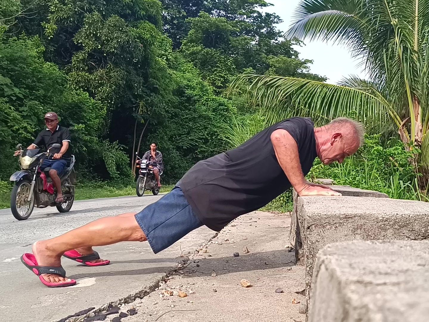 VID_20250607_160324 - frame at 0m27s.jpg